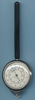 HC-HB Paris Mechanisches Kurvimeter: Vorderseite (gr&ouml;&szlig;eres Bild 18k)