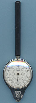 HC-HB Paris Mechanical Curvimeter: front (click for larger image, 18k)
