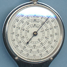 HC-HB Paris Mechanical Curvimeter: back scales (click for larger image, 44k)