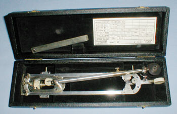 planimeter in its box (click for larger image, 108k)