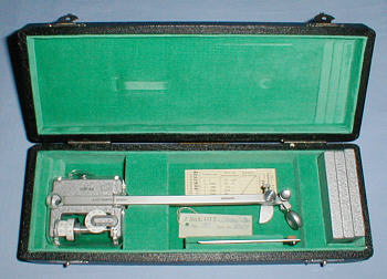planimeter in its box (click for larger image, 107k)