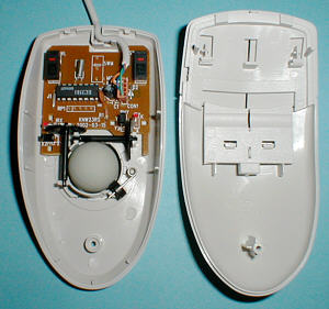 A4Tech OK-720  Fast Mouse: inside (click for larger image, 70k)
