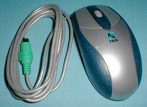 A4Tech SWW-37 Wheel 3DMouse: top view (click for larger image, 67k)