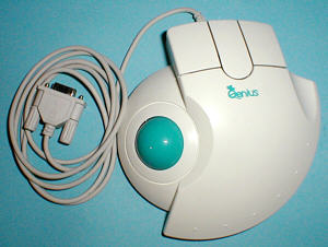 Genius EasyTrak Serial: top view (click for larger image, 67k)