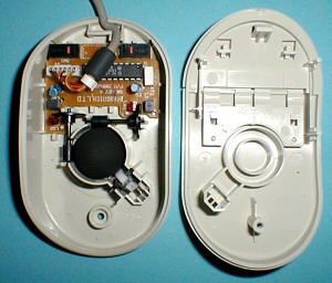 IBM 06H4600: inside (click for larger image, 86k)