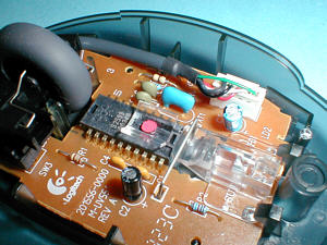 Logitech M-UV55a: detail (click for larger image, 95k)