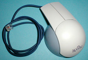 Siemens-Nixdorf scenic mouse: top view (click for larger image, 56k)