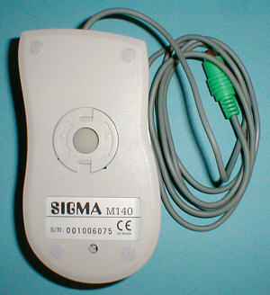 Sigma M 140: bottom view (click for larger image, 62k)