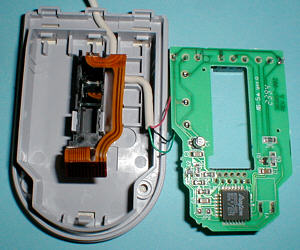 Sun Microsystems Type 5: Unterseite der Platine (gr&ouml;&szlig;eres Bild 89k)