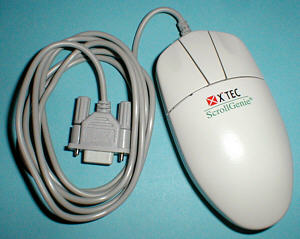 X'Tec FM-5 Feather Mouse 97: top view (click for larger image, 71k)